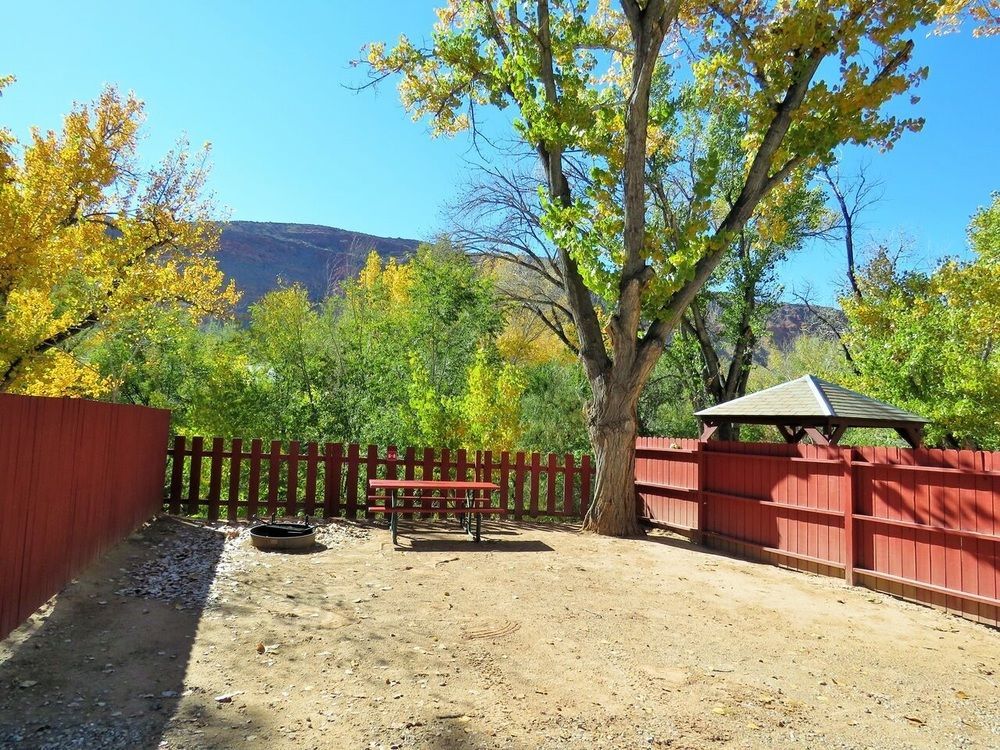 Sun Outdoors Moab Downtown Hotel Luaran gambar