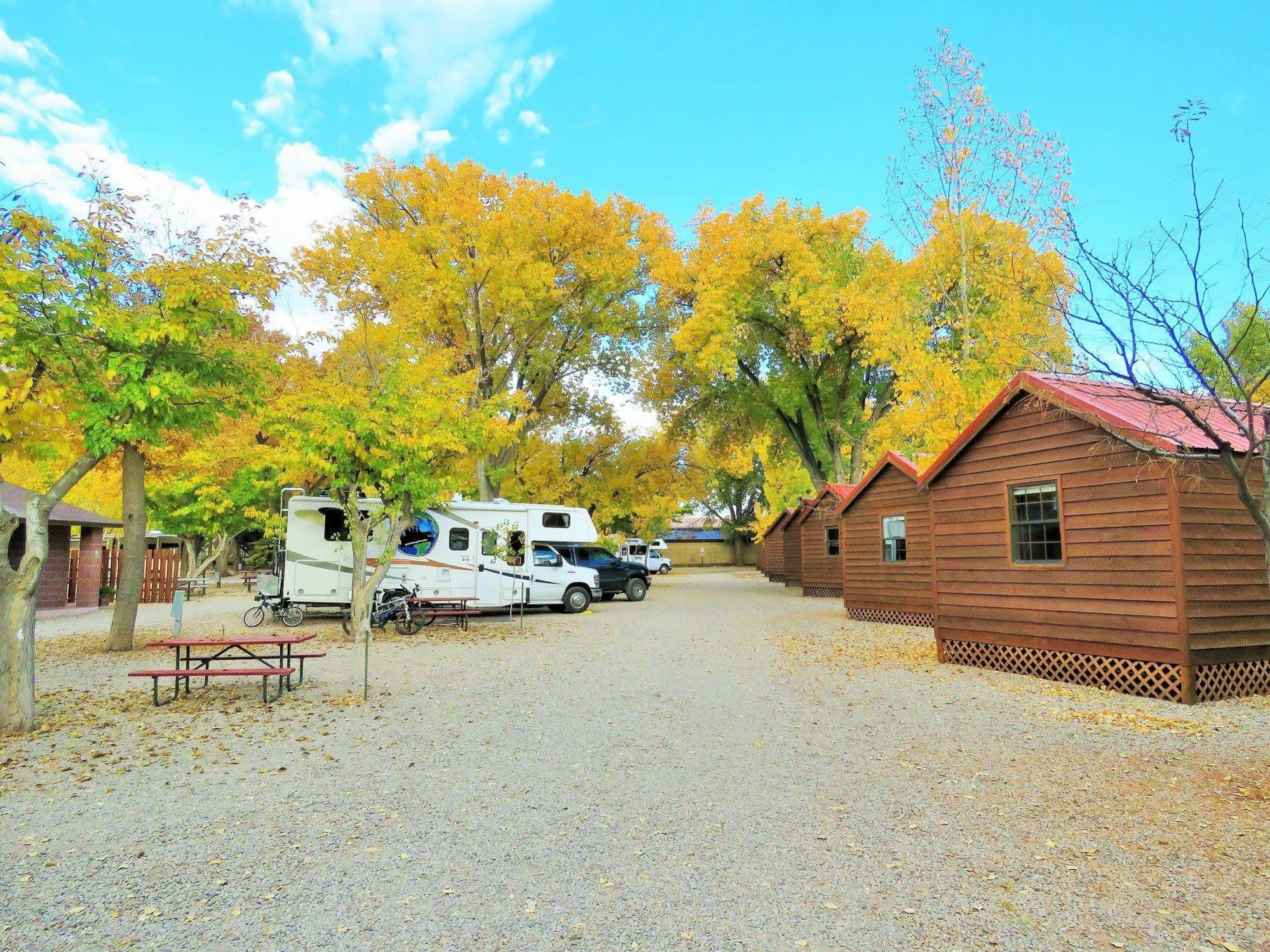 Sun Outdoors Moab Downtown Hotel Luaran gambar